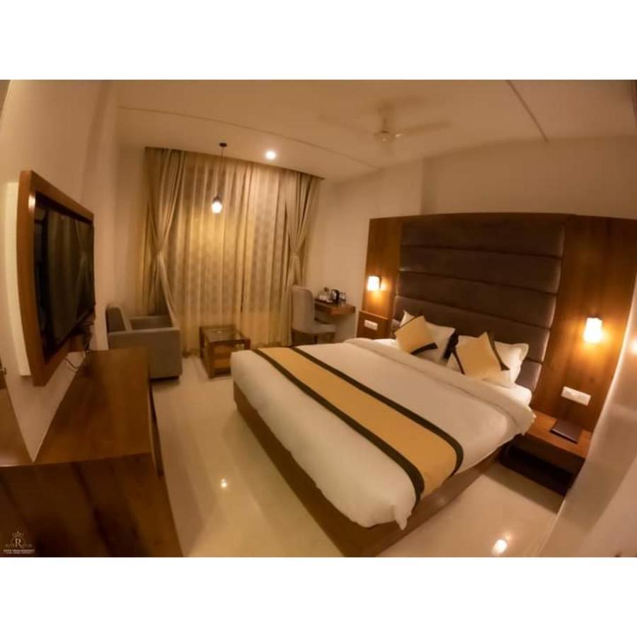 Hotel Prime Residency Chhatarpur ภายนอก รูปภาพ