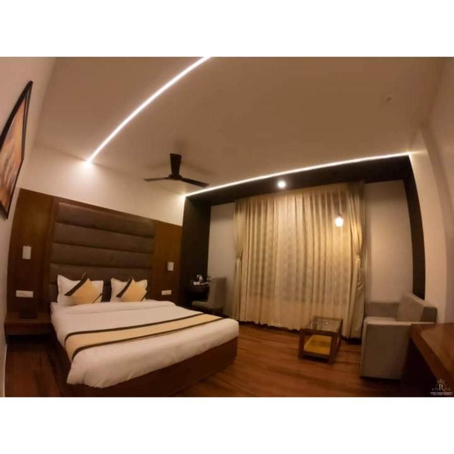 Hotel Prime Residency Chhatarpur ภายนอก รูปภาพ
