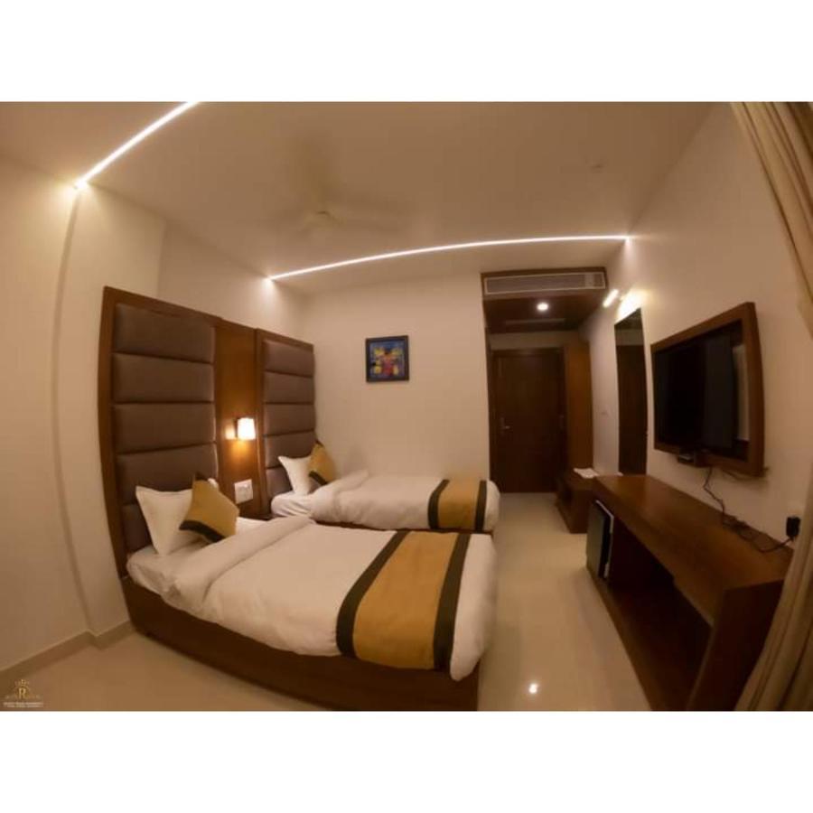 Hotel Prime Residency Chhatarpur ภายนอก รูปภาพ